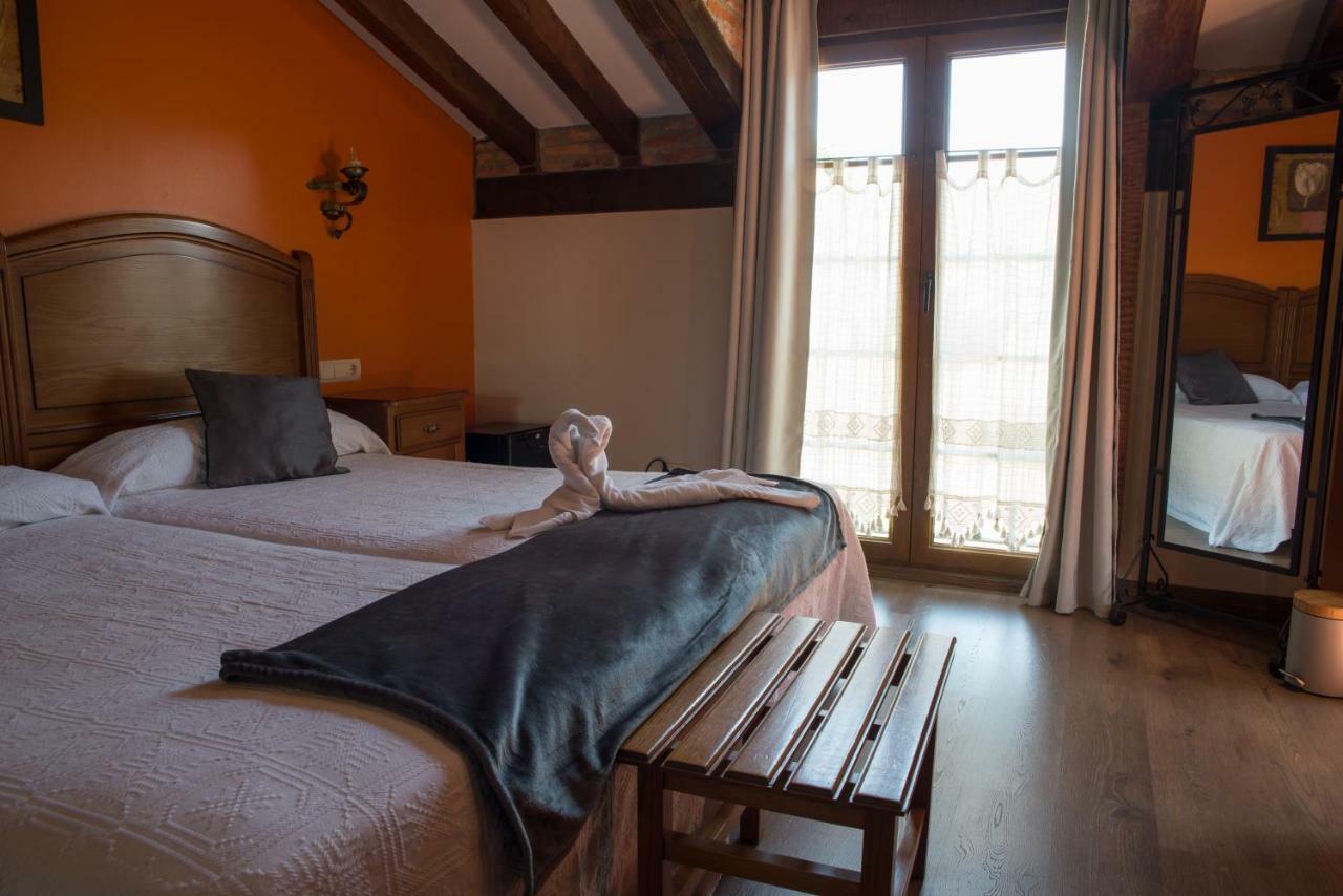 Hotel Marfrei Hinojedo Екстериор снимка